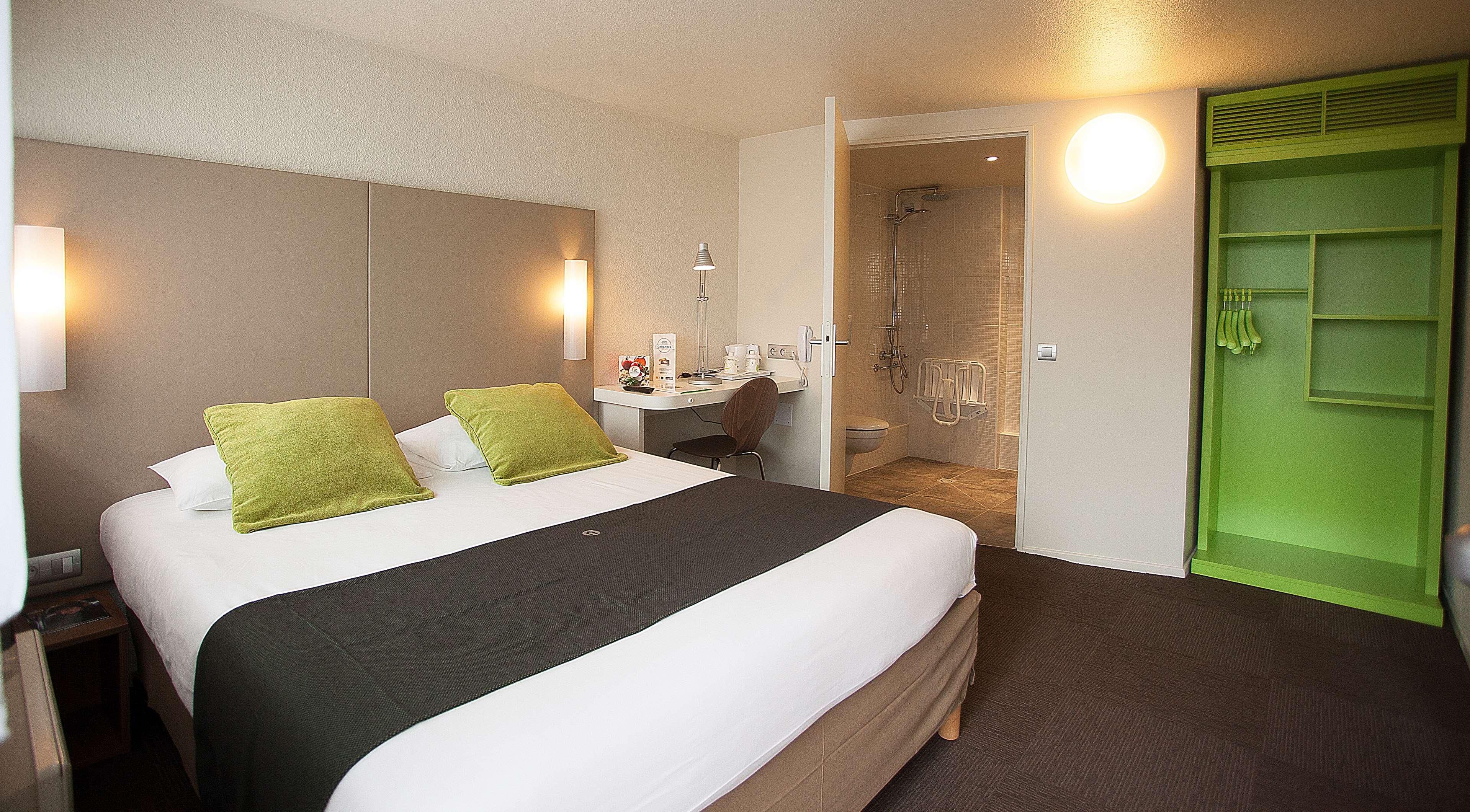 Campanile Marseille Vitrolles Griffon Hotel Eksteriør billede
