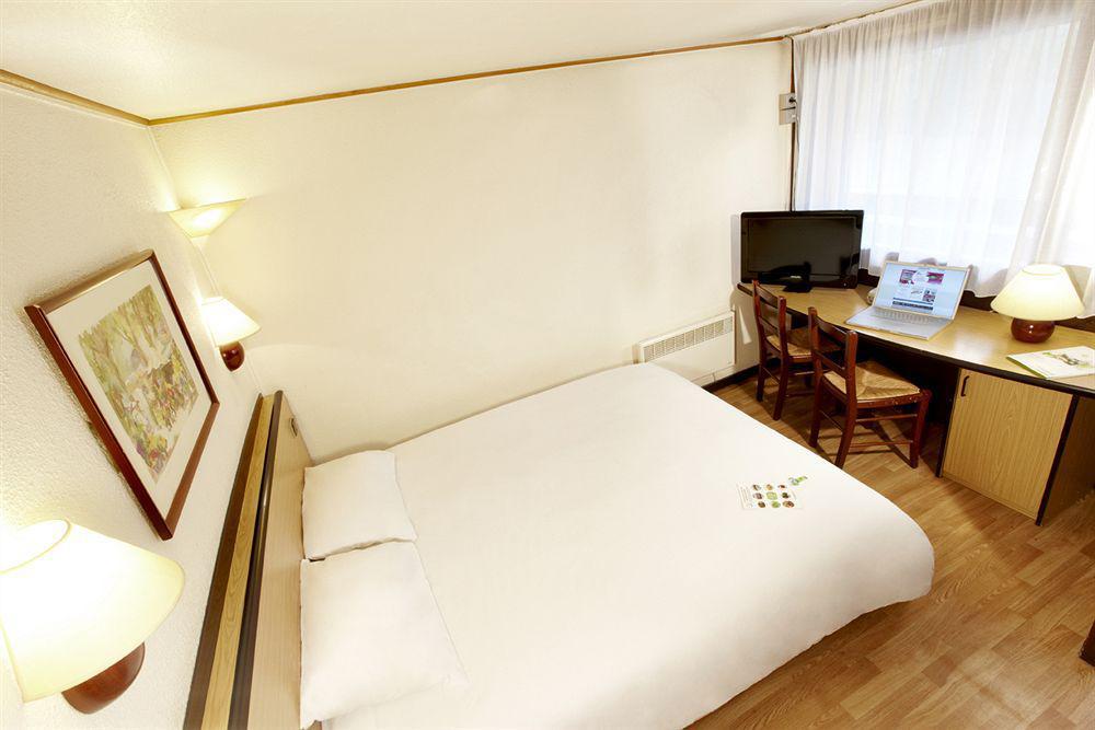 Campanile Marseille Vitrolles Griffon Hotel Eksteriør billede